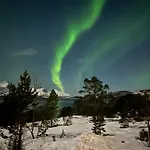 Efjord And Stetind - Stetind بيت للعطل Ballangen