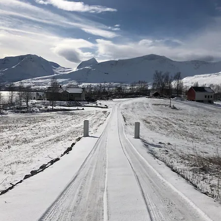 Efjord And Stetind - Stetind Holiday home