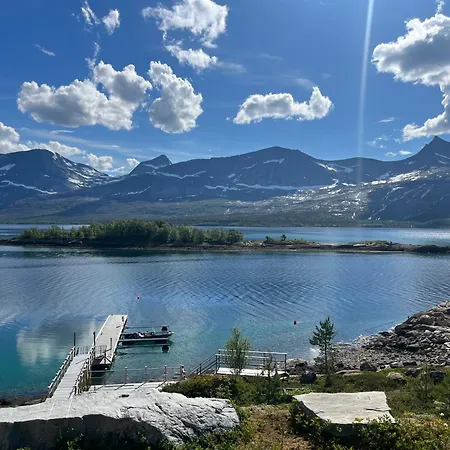 Efjord And Stetind - Stetind Nyaraló