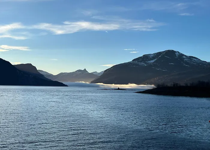 Efjord And Stetind - Stetind Ballangen